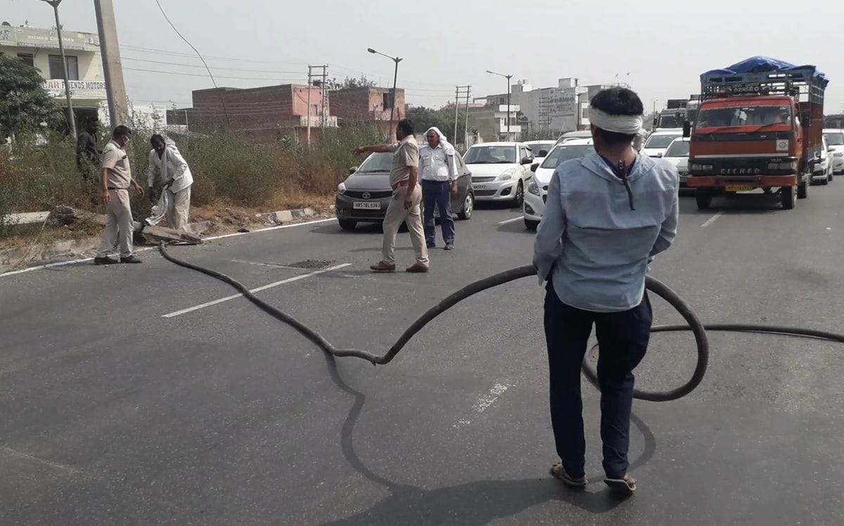 wire break in GT road, jam