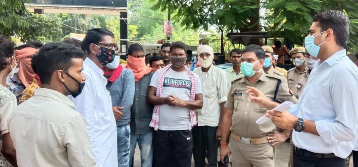 palika gate par tala jad thap ki shaher ki safai