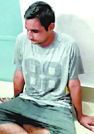 BAMS drunk student strangles wife to death