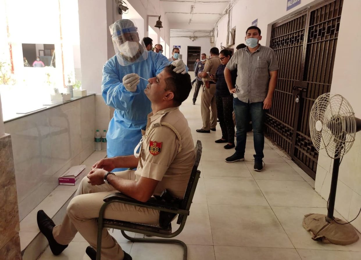 Less infected after two weeks in Delhi