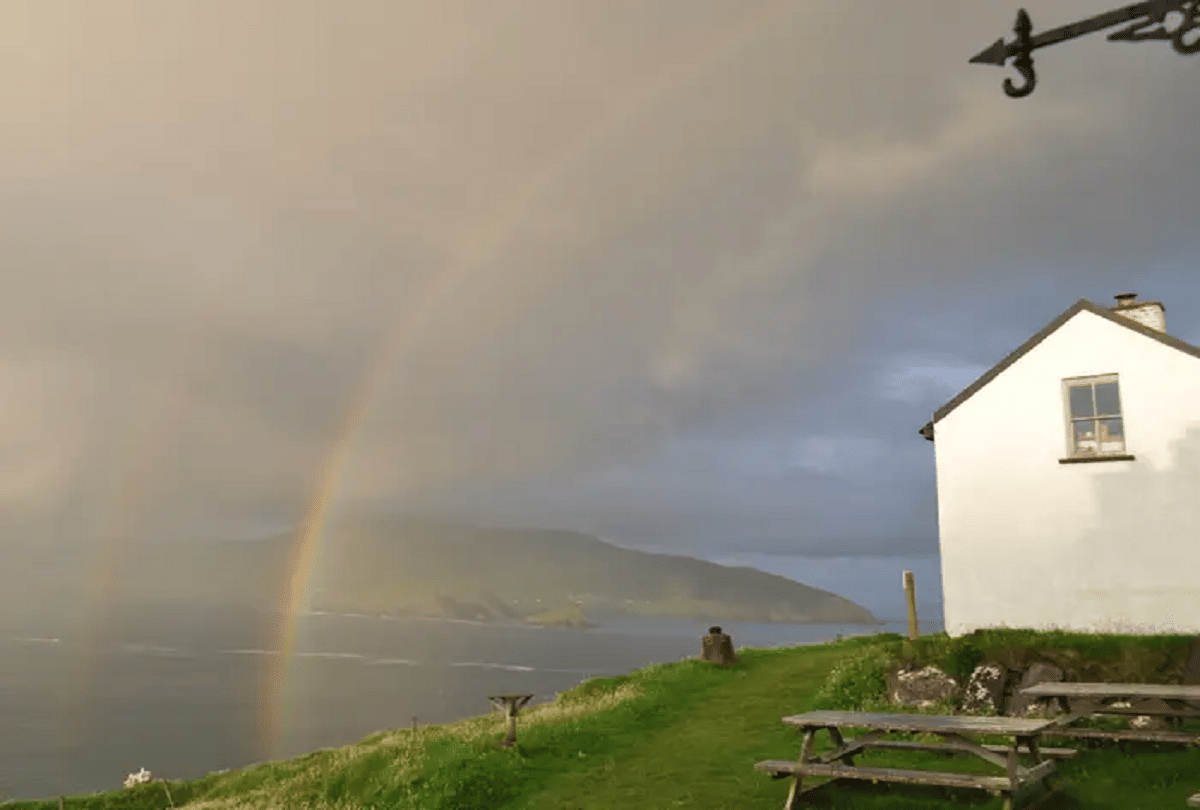 couple got a job to live on the world's most unique island