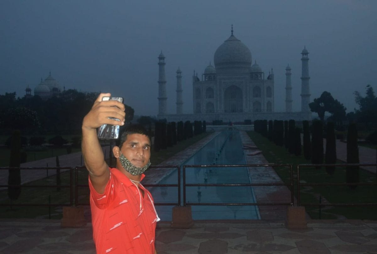taj mahal will open for night view on august 21