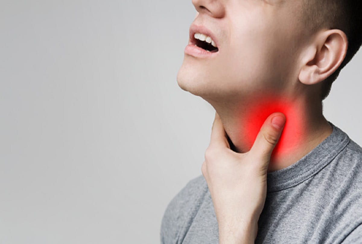 does your voice changes in throat cancer, know other symptoms and prevention