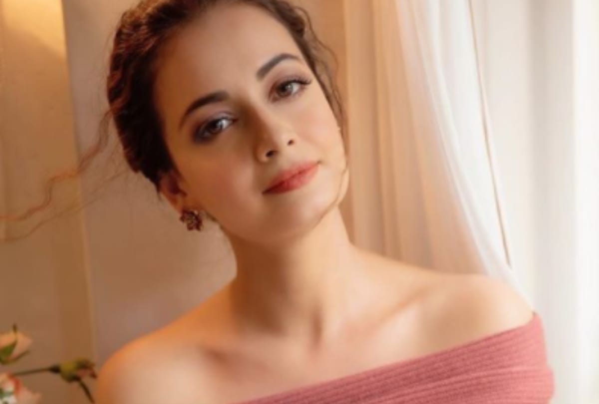 Dia Mirza share childhood photo Throwback Thursday