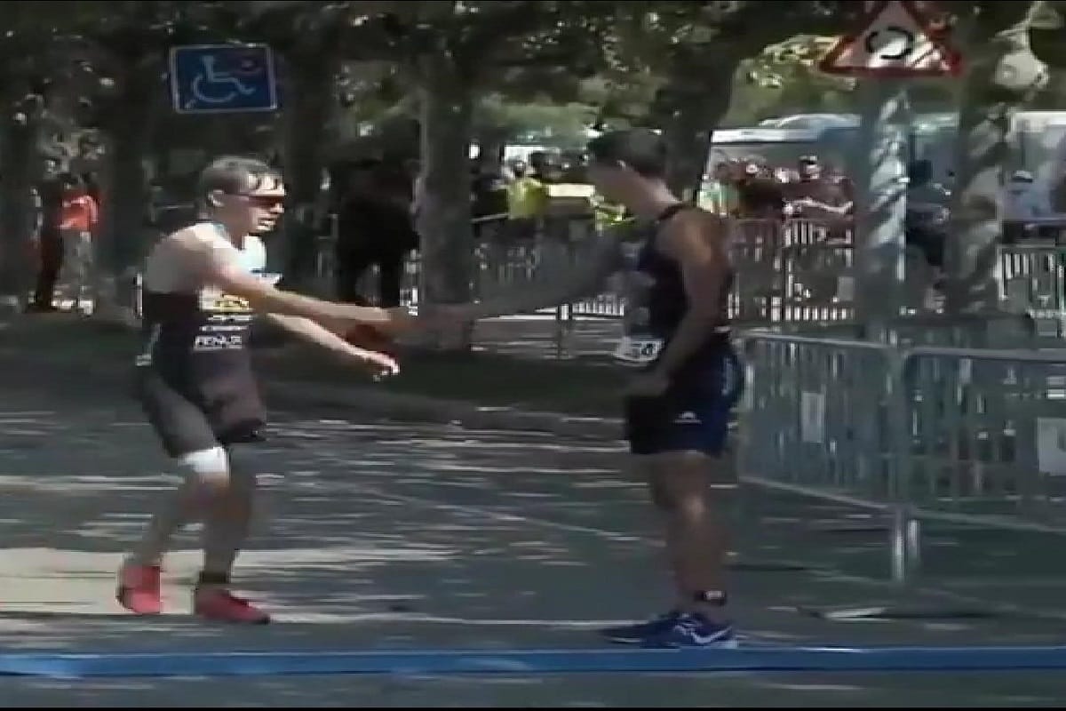 an athlete slows down so competitor can win here you know the reason behind it