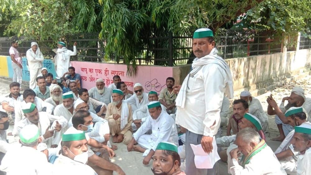 Bakiu's strike at block headquarters