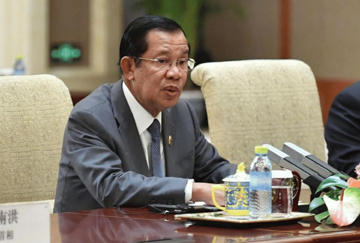 Cambodia plans to regulate women dress fine for wearing short dress