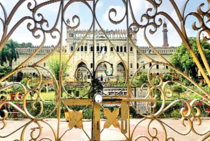 tourism department issued guidelines for tourists