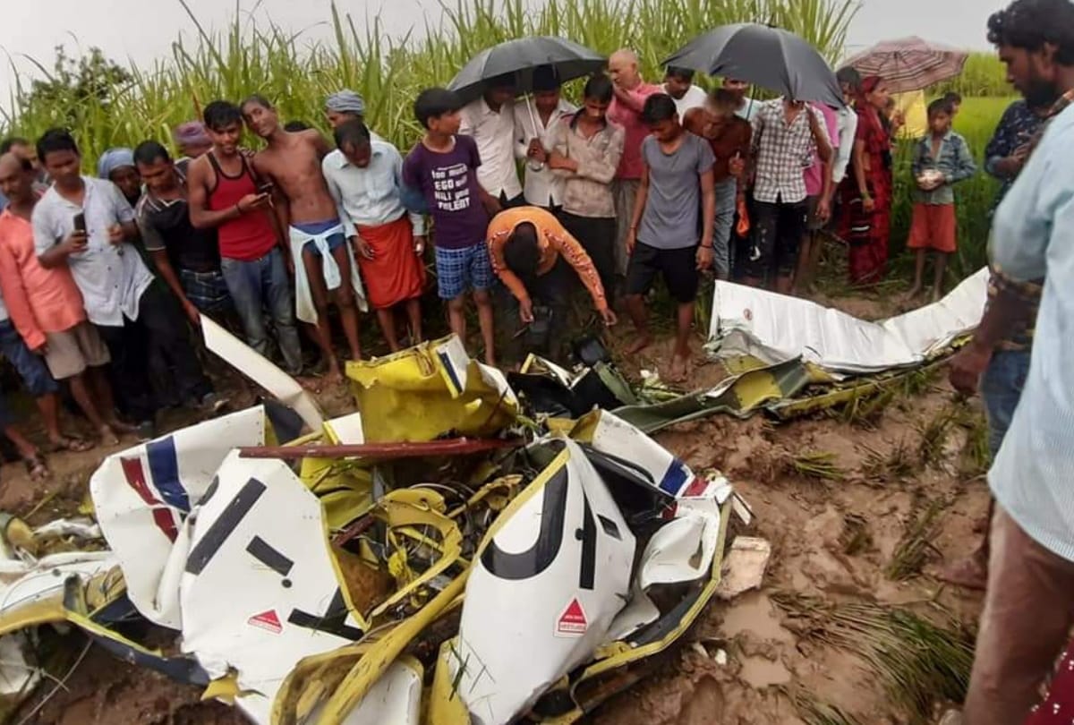 ajamgarh aircraft crash pilot konark saran was only son of parents his death brings tsunami for relatives