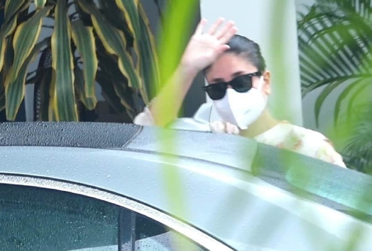 Kareena Kapoor share photo with Saif Ali Khan throwback photo