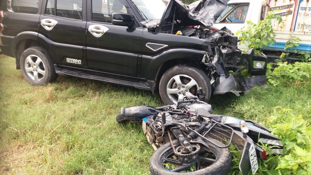 Roorkee news: scorpio hit bike, two died one injured