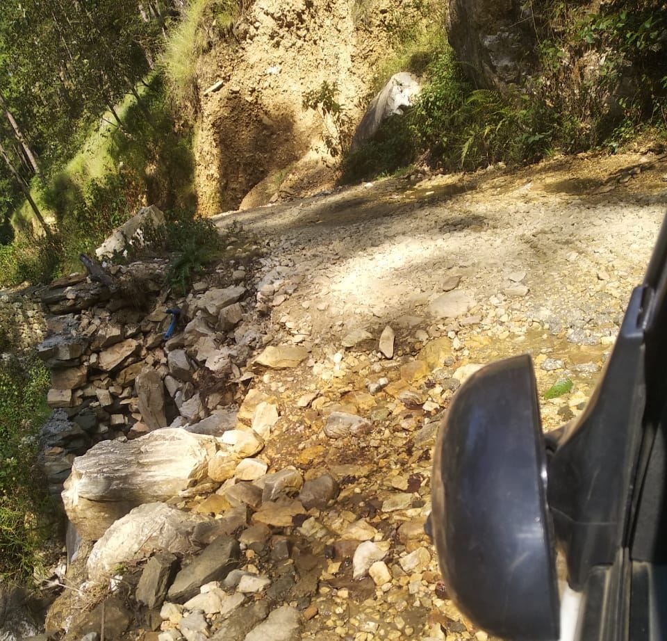 Khunouli road condition has deteriorated