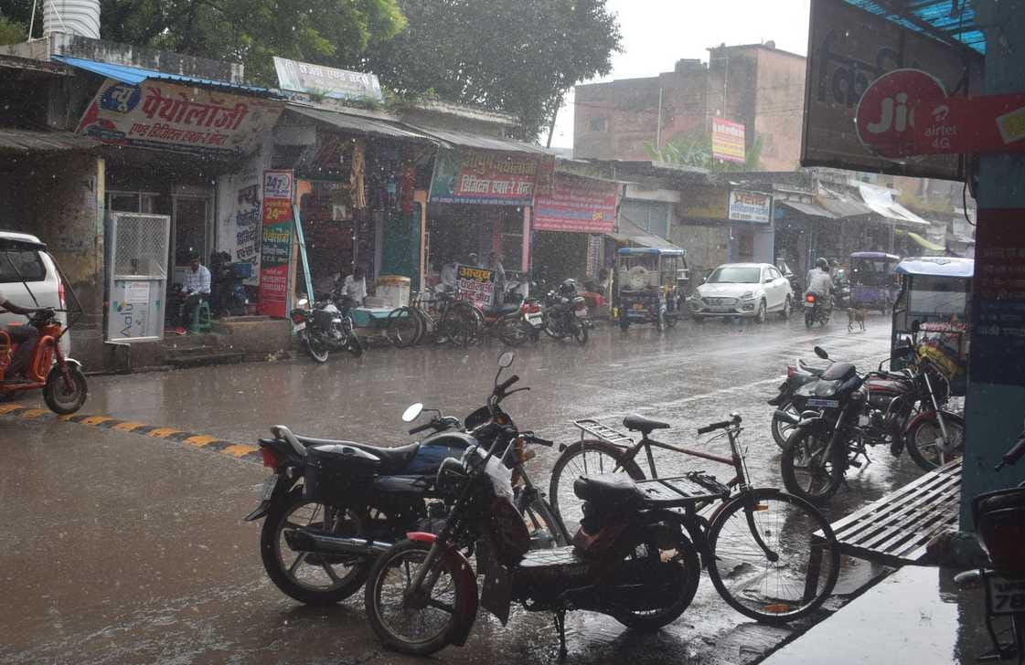 Farmers happy with rain, people get relief from humidity