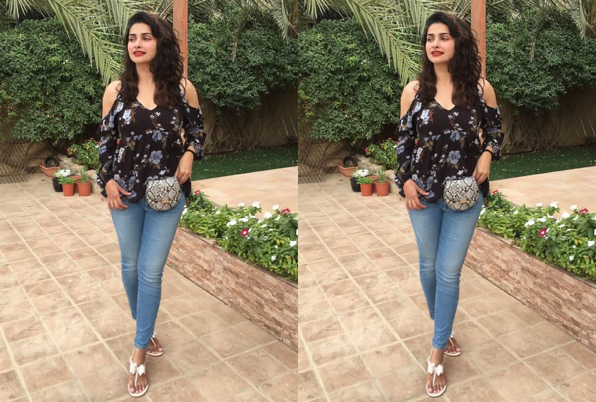 prachi desai hot sexy stylish glamorous photos hd wallpaper download free