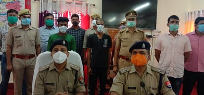 UP: Husband was constantly pressuring wife for conversion, later gave a terrible death