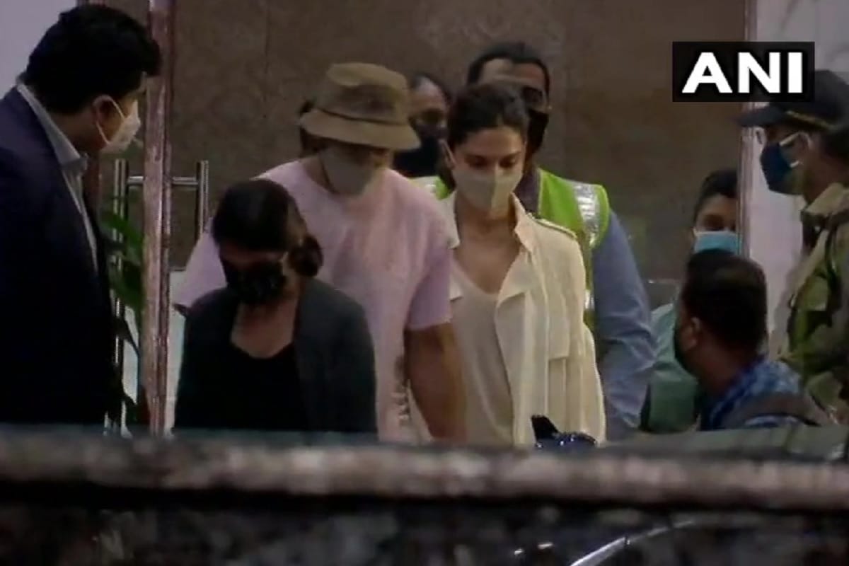 Sushant Singh Rajput Death Case Live Updates News In Hindi Bollywood Drug Probe rakulpreet simone deepika ncb