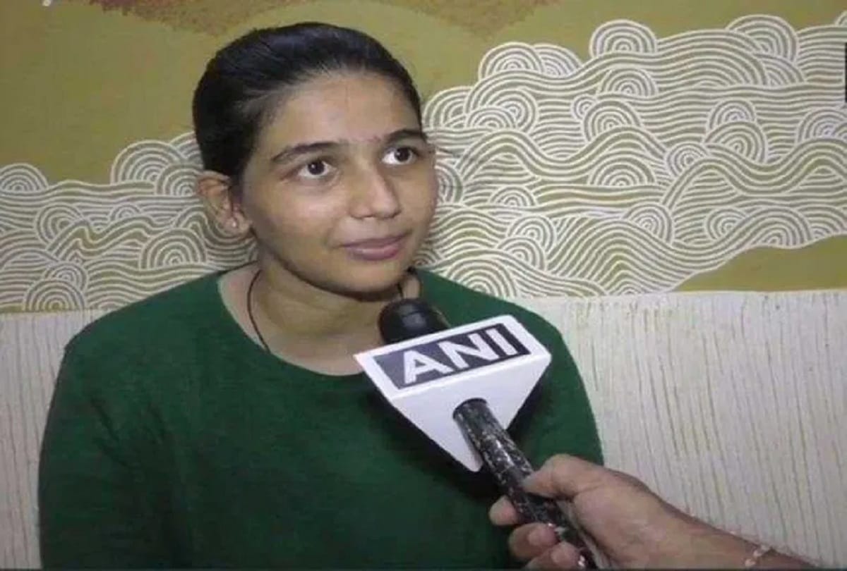Surat girl khushi chindaliya 17 years old  appointed as regional ambassador for india by unep