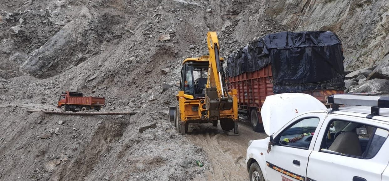 National highway remained closed for one and a half hours