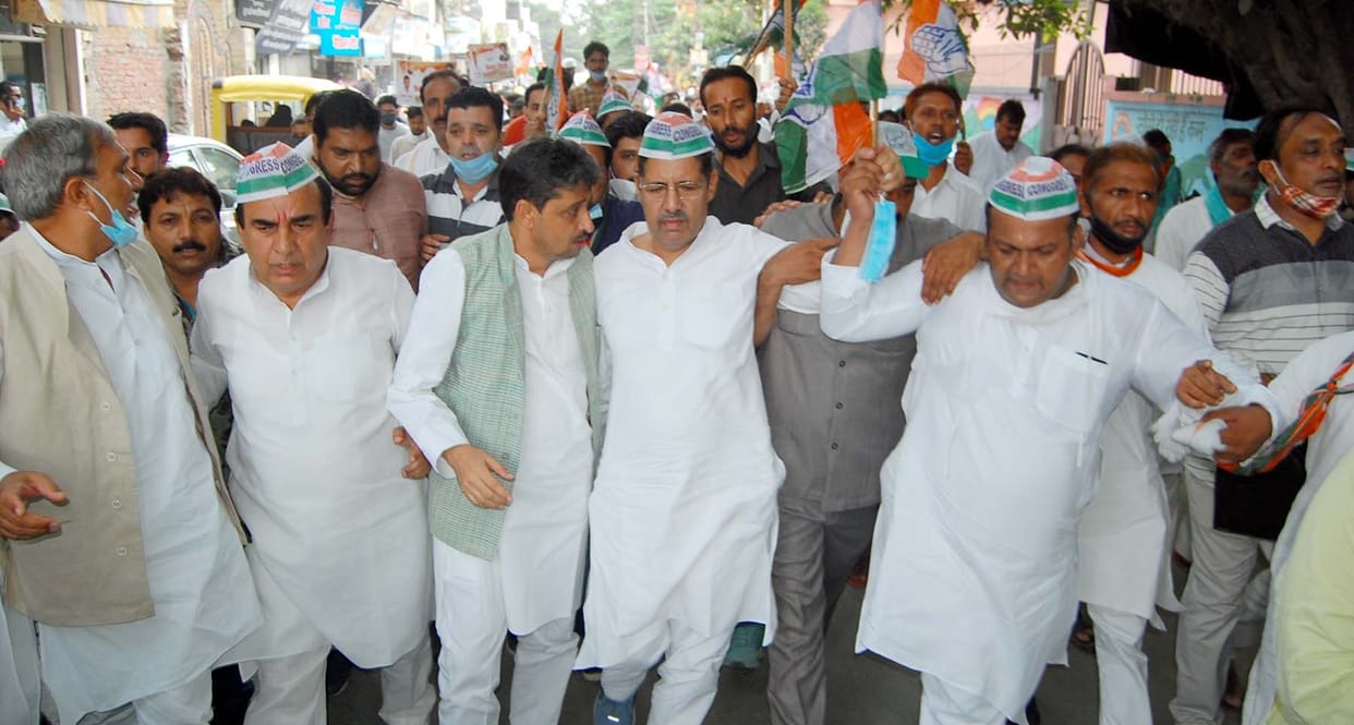 Congressmen's strong protest across the district in protest against the Agriculture Bill