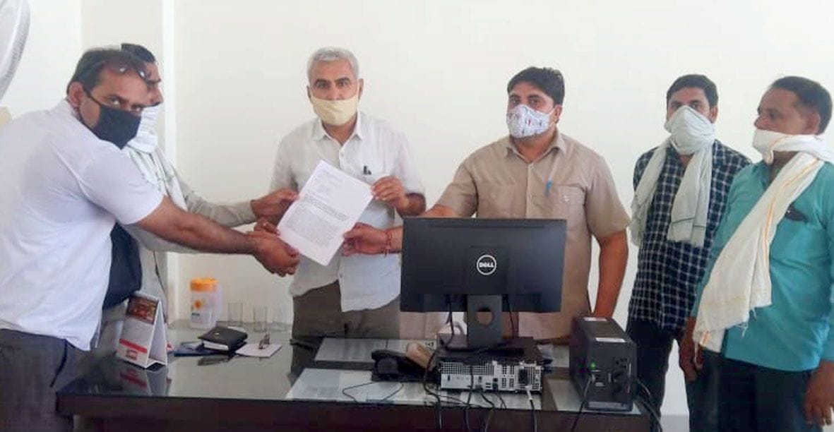 Roadways employees demanded to be included in the Exgresia insurance policy