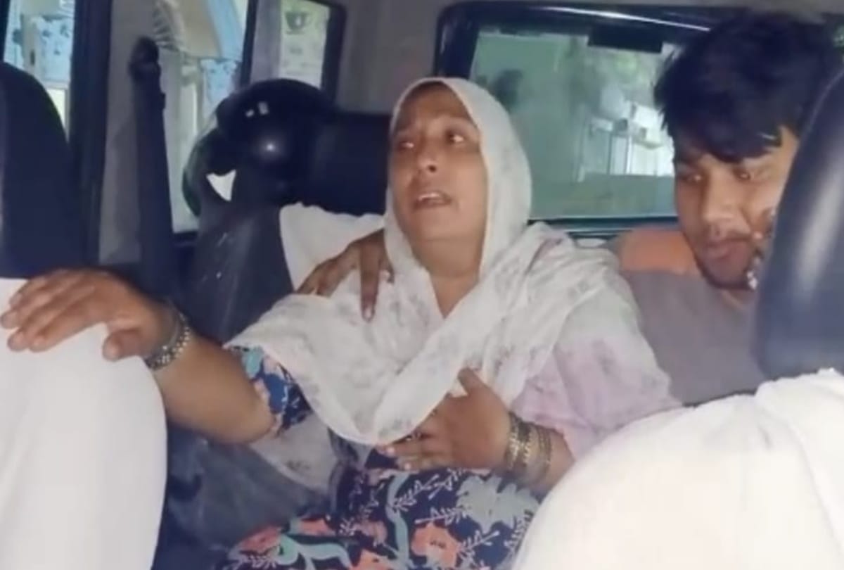Ghaziabad man suicide in vijay nagar police station was arrested on wife complaint later wife feels guilty
