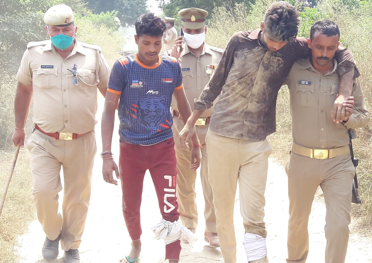 Four prize crooks of 25-25 thousand arrested in encounter