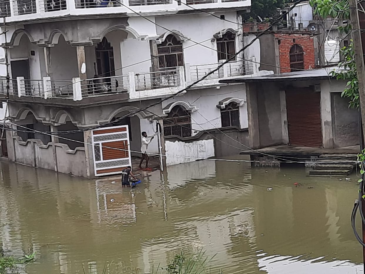 Regulator leak, water filled in Bageshwar Nagar