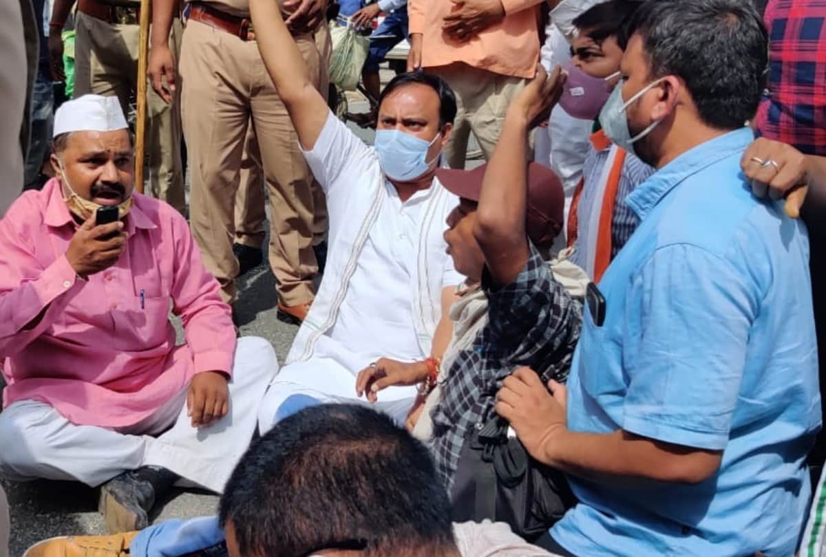 Farmer protest against government in Gorakhpur Basti Mandal