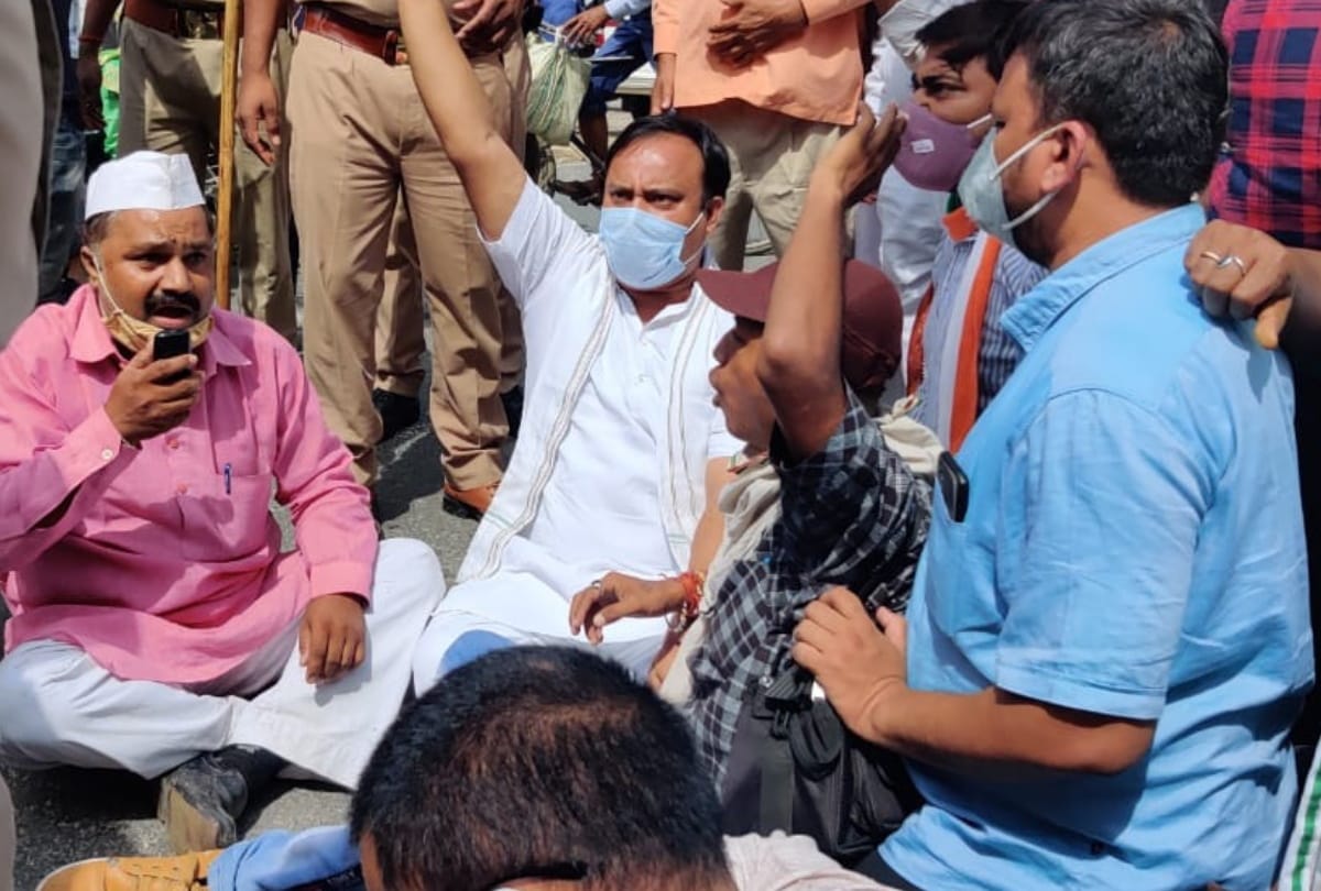 Farmer protest against government in Gorakhpur Basti Mandal