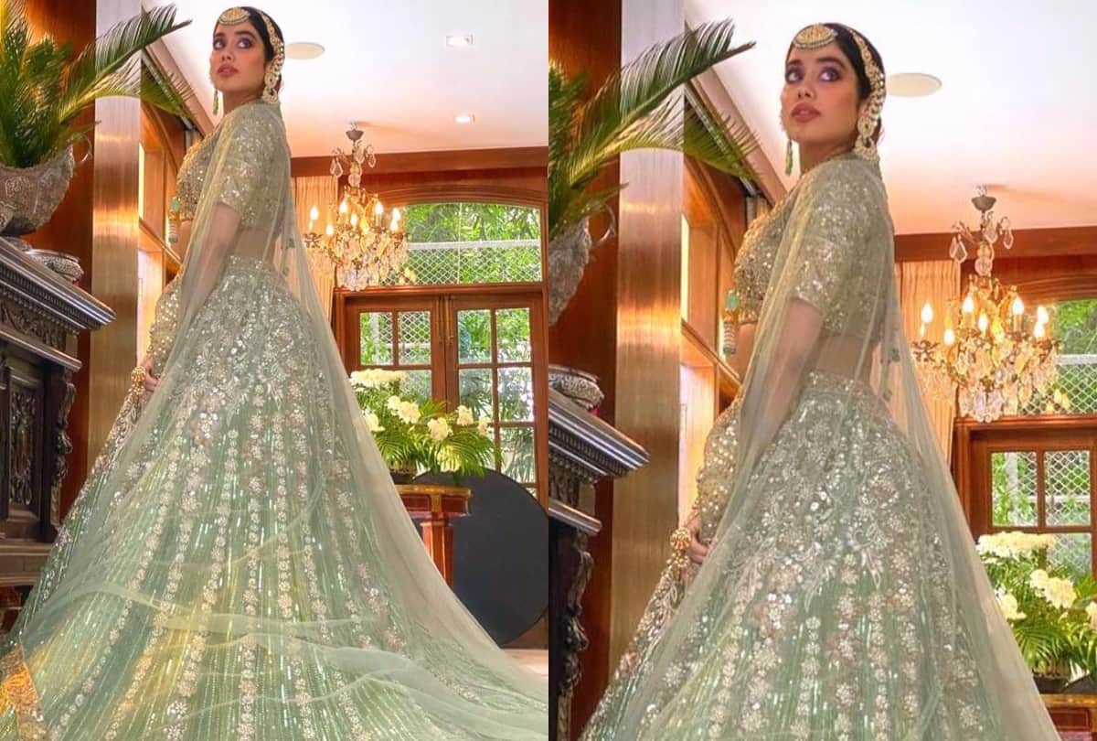 janhvi kapoor turns bride for manish malhotra bridal collection