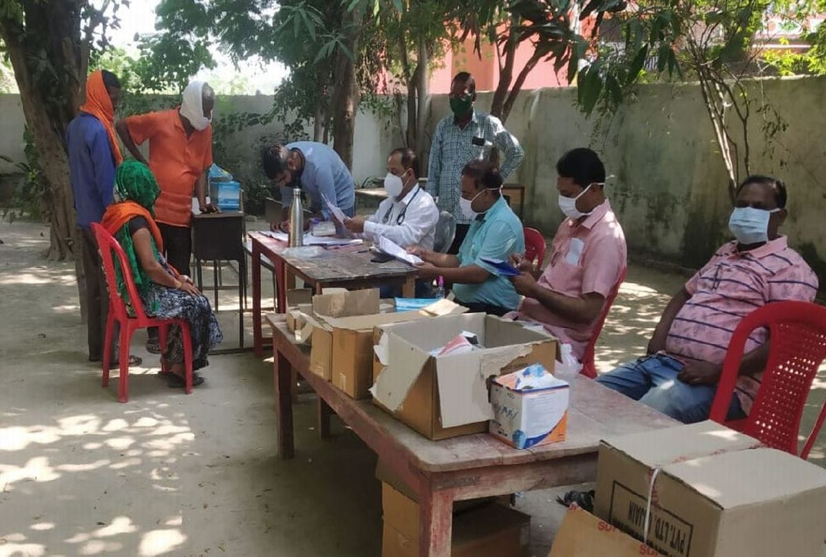 three patients died of fever in Karimganj village of Mainpuri