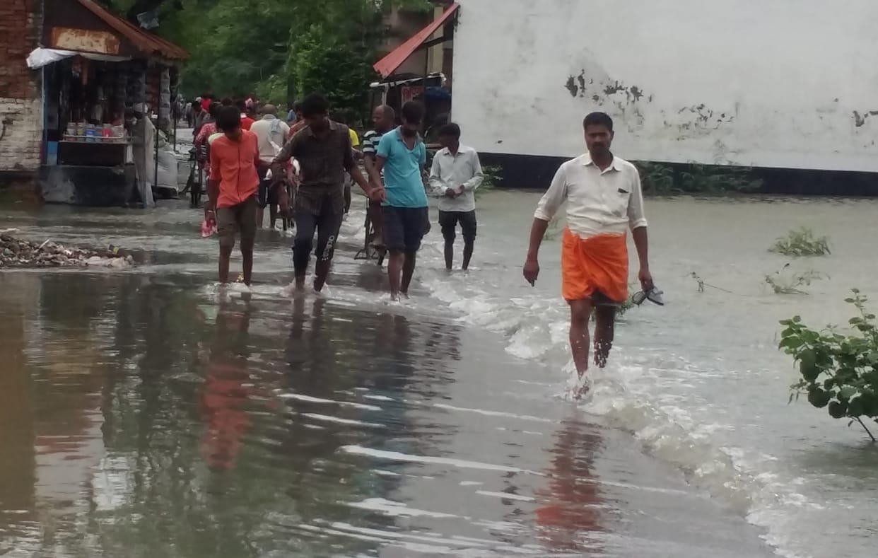 Water level rises on 25 village's connectivity routes