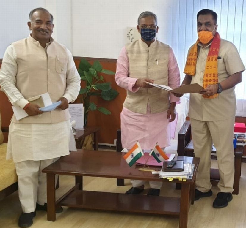 Thukral Meets with CM