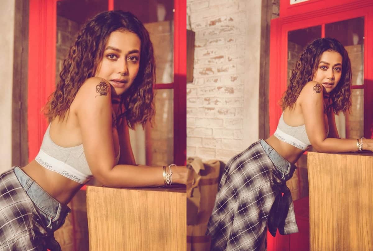 after hina khan neha kakkar show her glamorous look in sports bra