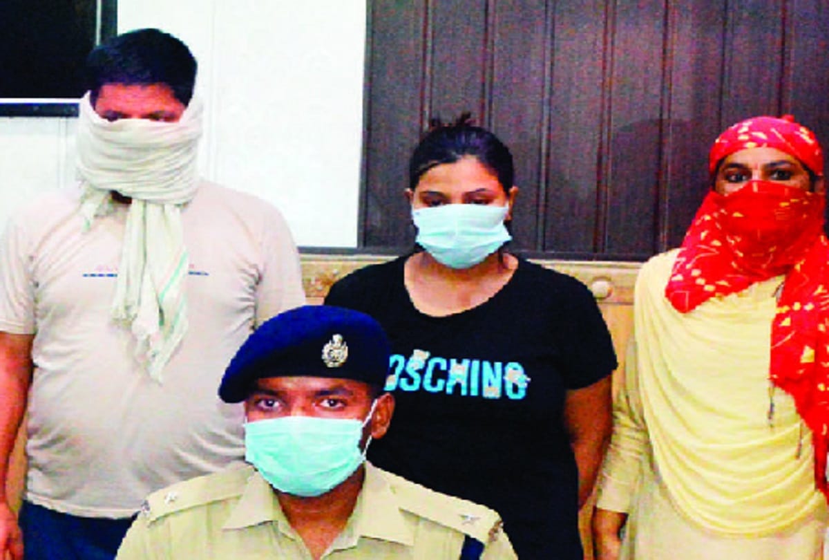 Fake inspector and woman soldier involved in Honeytrap gang arrested in ghaziabad