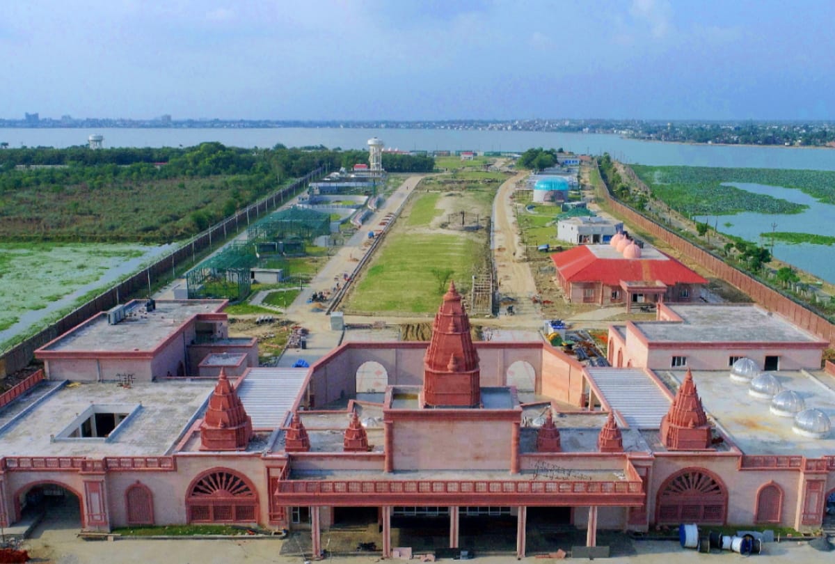Gorakhpur Zoo Working organization sent demand draft to Central Zoo Authority