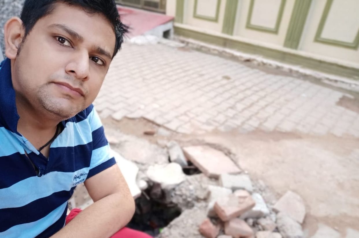 Selfie with ditch campain