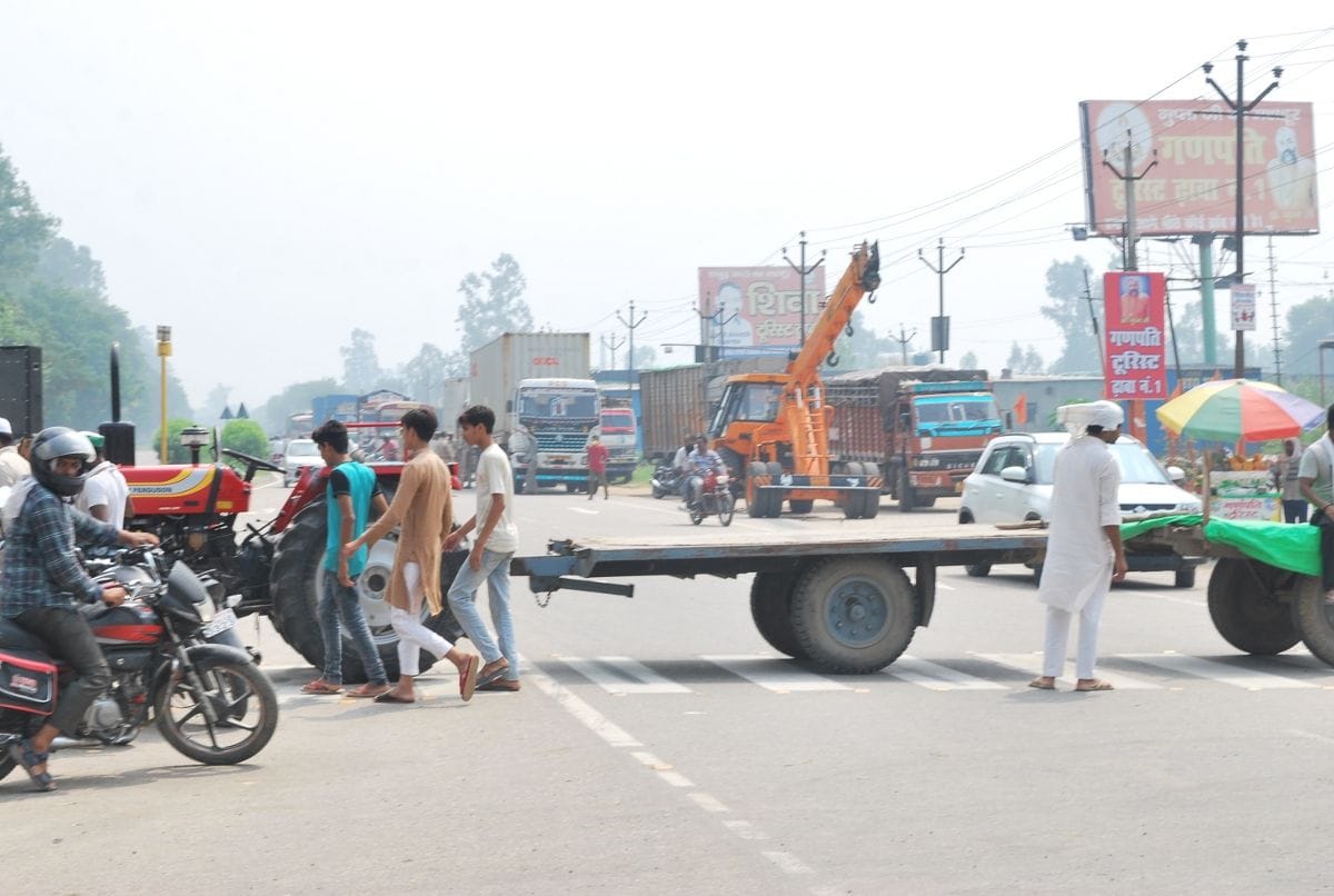In Muzaffarnagar, the general public is troubled by the clutch jam of farmers