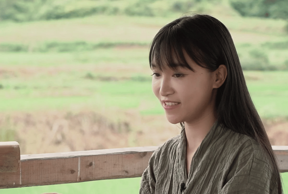 li ziqi food blogger has gained recognition from Chinese recipe, earning in crores
