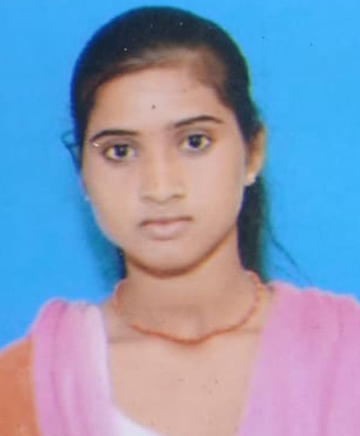 Missing girl's body found for three days, report against two youths