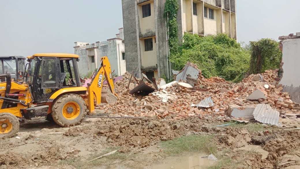 Administration's bulldozer over encroachment