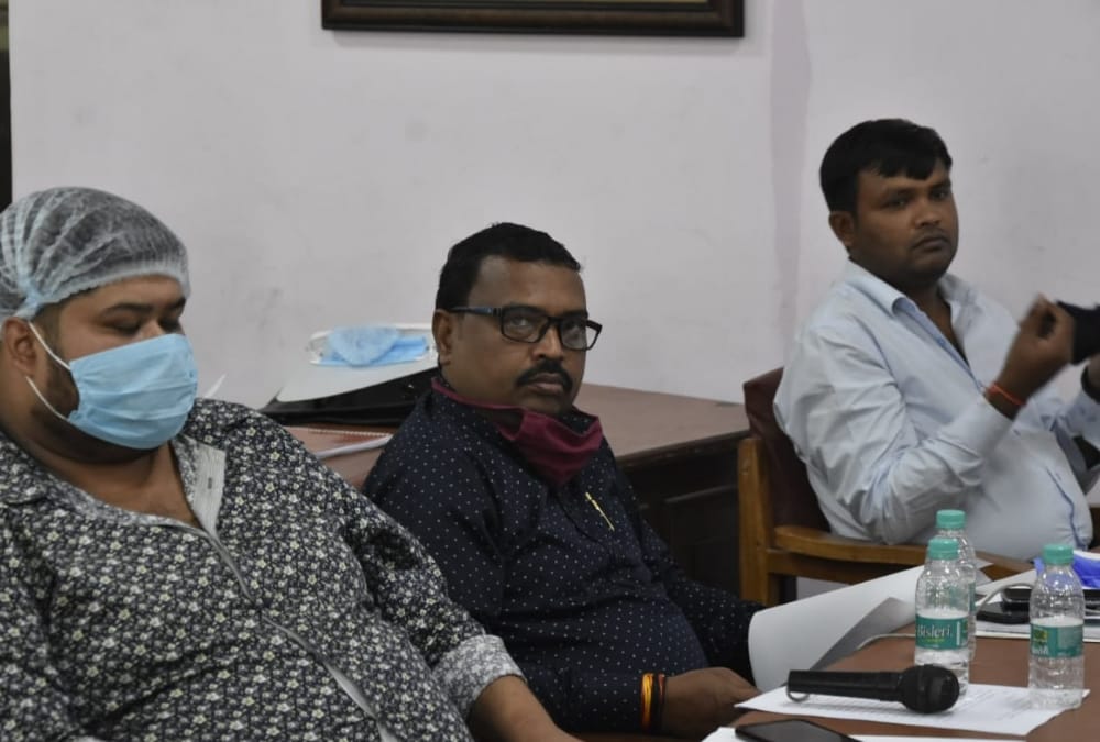 Pics of Lucknow Nagar Nigam during meeting on Budget.