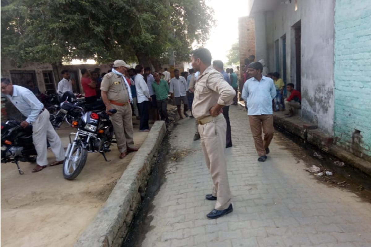 Meerut News: a girl have committed suicide in a village at Meerut