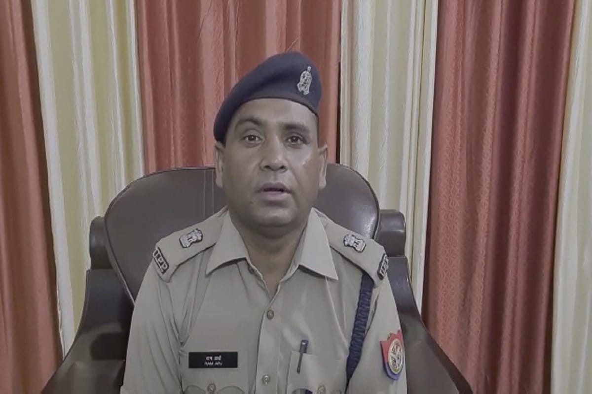 UP News: Police have attached the property of criminal Yogesh Bhadora in Meerut