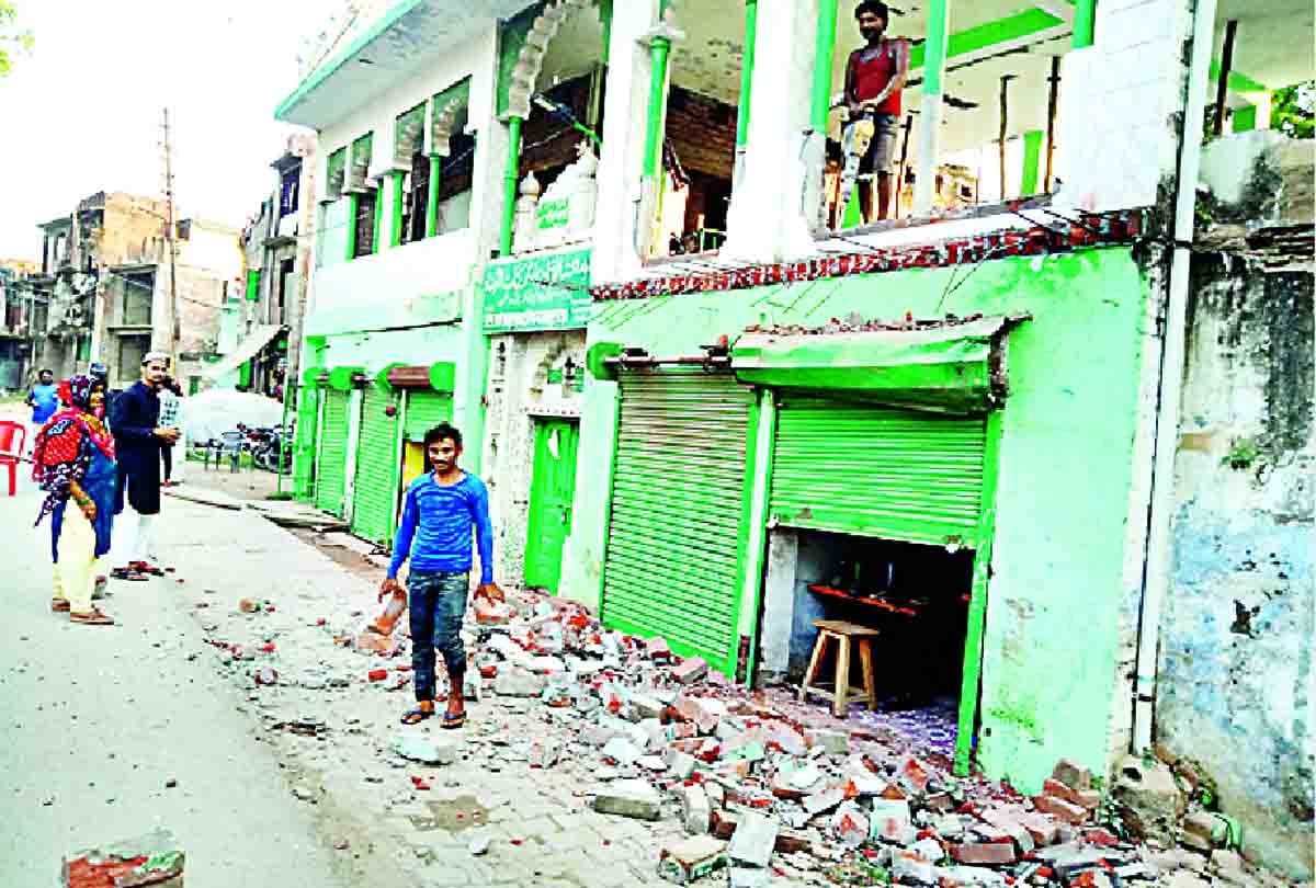 Example: The mosque broken for development, the step of Maulana Shadab who became a Nazir for the people