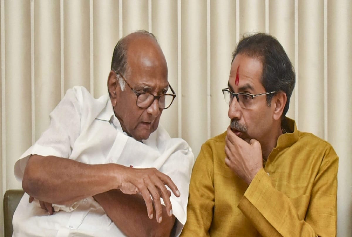 Sharad Pawar meets Maha CM Uddhav thackeray a day after Fadnavis and Raut meeting