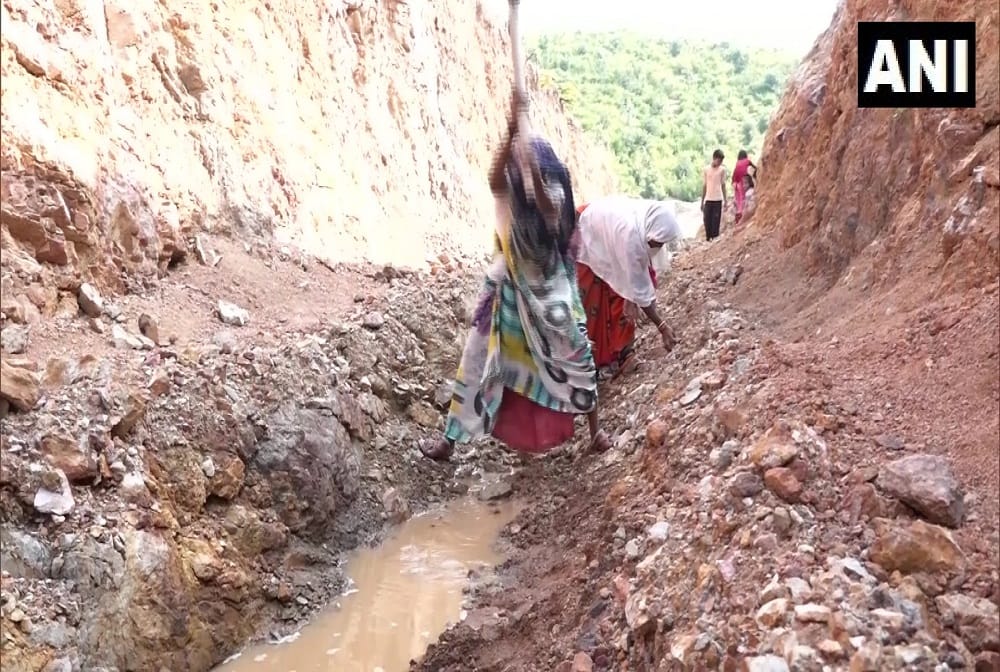 Women in Agrotha village of Chhatarpur district dug over 18 months through a hill