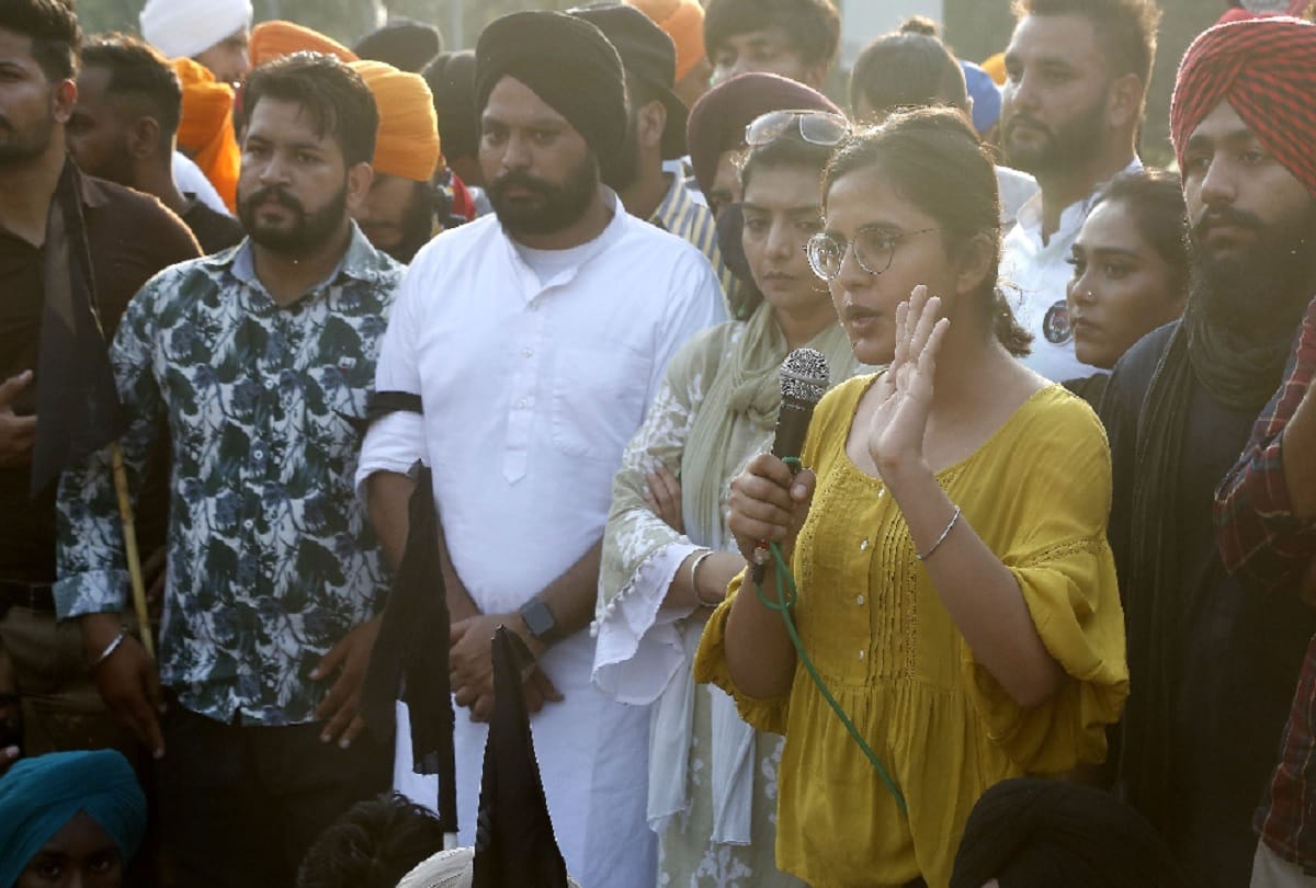 Punjab united against the Center