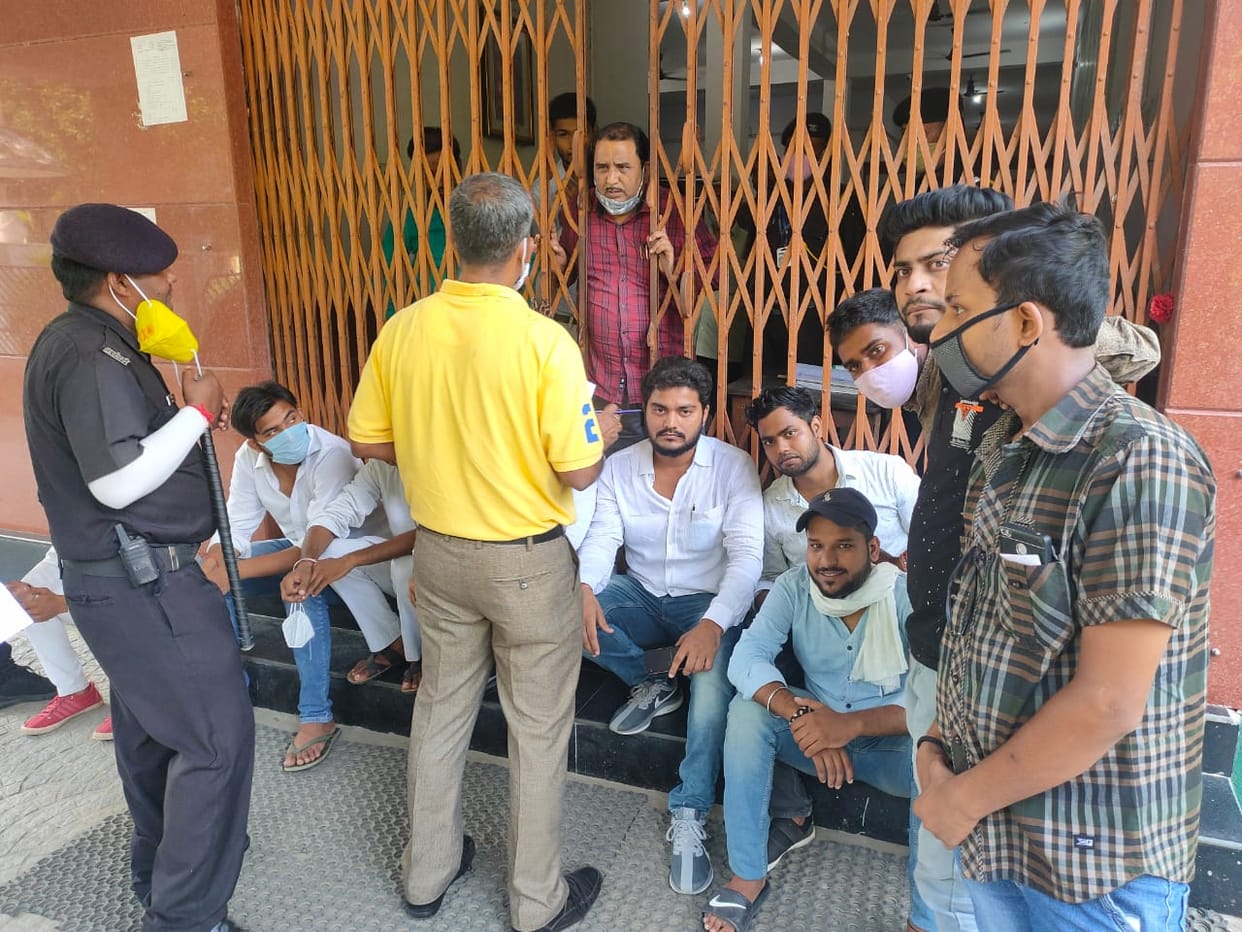 Kashi Vidyapeeth Semester Examination Negligence Exam Started and Question Paper Not Reached