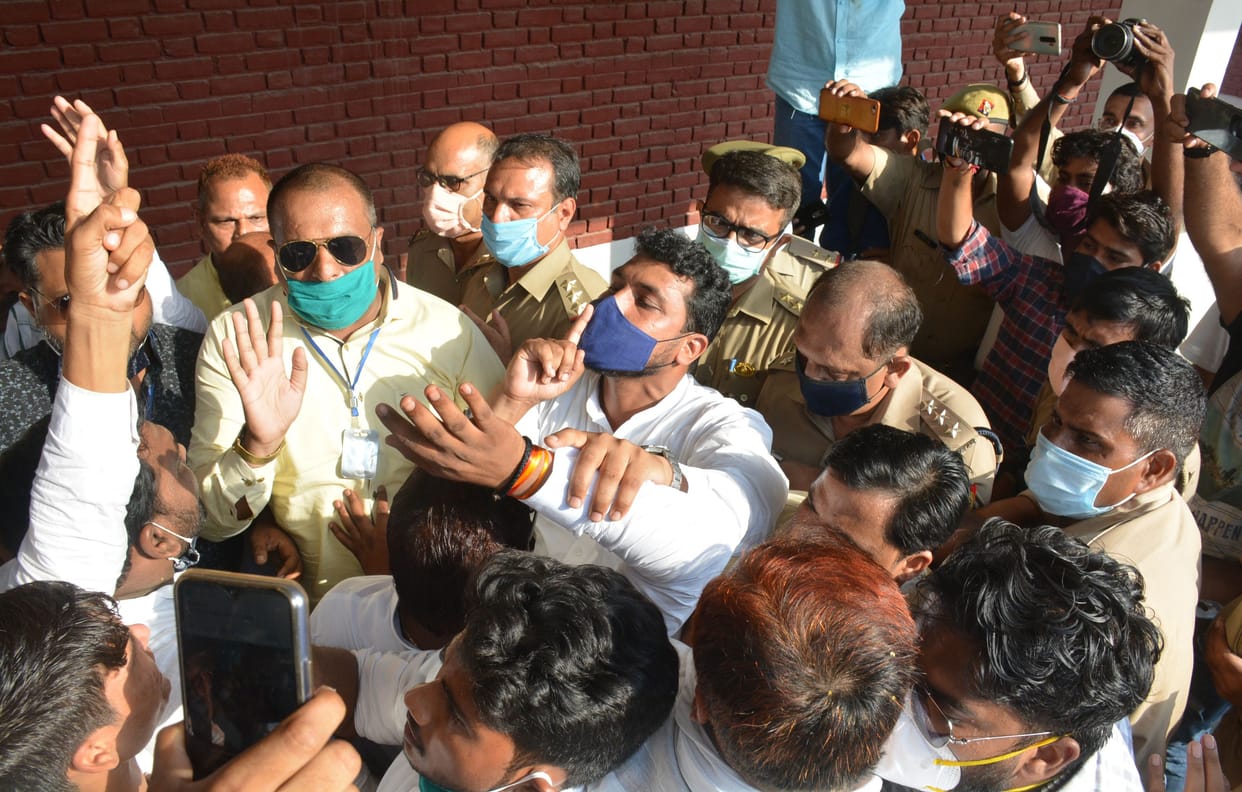 How did Azad reach? All shocked .. Three hours from Aligarh to Hathras